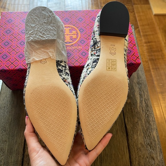 Gorgeous NWT Tory Burch Tweed Flats - Picture 7 of 7